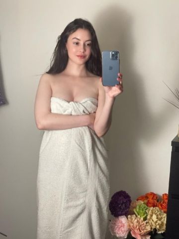 Проститутка Лея